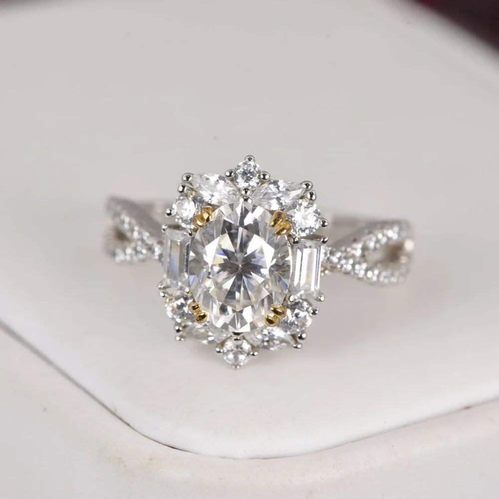 Moissanite 2.0ct Oval Cut Engagement Ring 925
